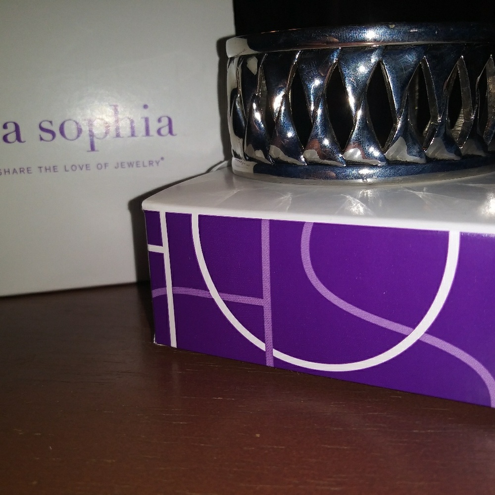 Lia Sophia Cuff
